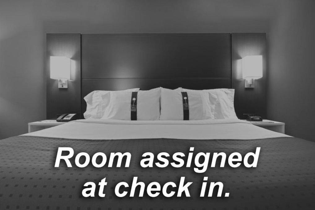 Holiday Inn Express South Burlington By Ihg Bagian luar foto